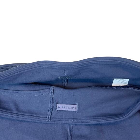 NWT Athleta Girl On Pointe Cross Hem Capri Cropped Athletic Leggings Small / 7 - Picture 5 of 10